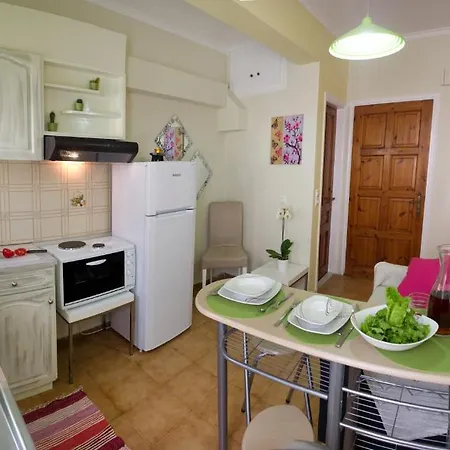 Lefkas City Apartman *